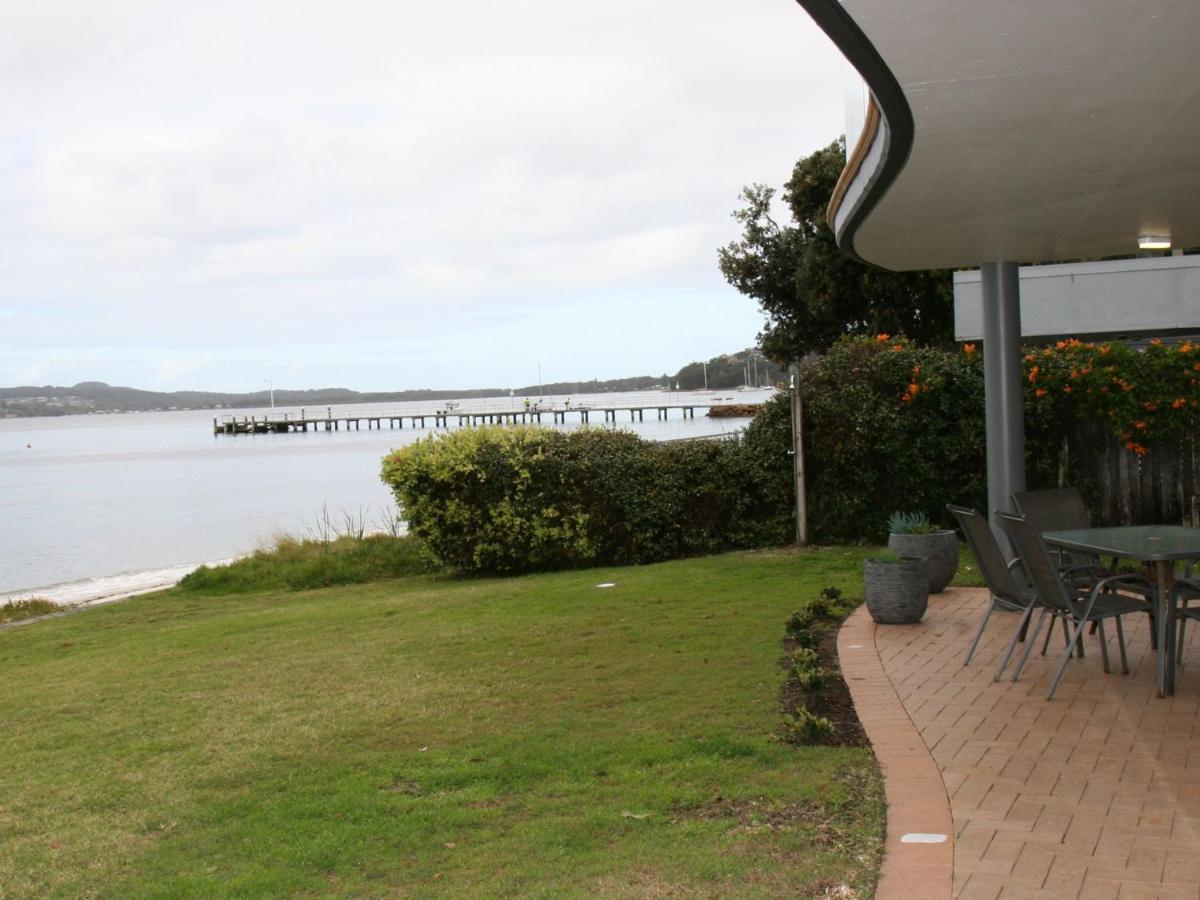 Appartement The Clippers 1 Fabulous Waterfront Unit à Salamander Bay Extérieur photo
