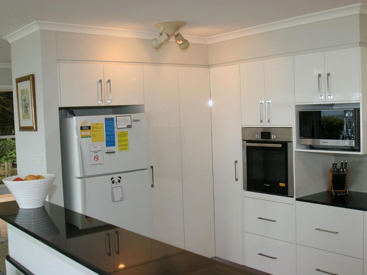 Appartement The Clippers 1 Fabulous Waterfront Unit à Salamander Bay Extérieur photo